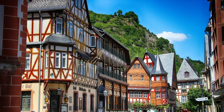 27 Countries That Are Open To Vaccinated Travelers