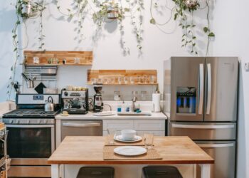 Which refrigerators last longest?