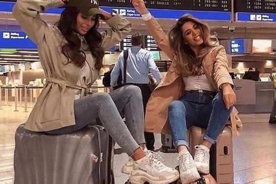 The Ultimate Guide to Traveling with Your Girl Squad: Tips and Tricks