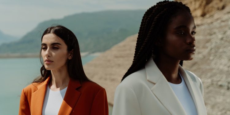 Why SHOP WITH and official-oqvestir Are a Match Made in Fashion Heaven