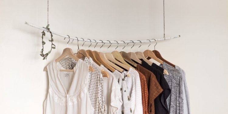 Shop the Best-Selling Women’s Clothing Collection on Official-BananaRepublic