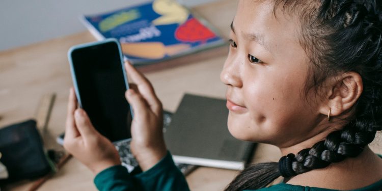 Stay Connected and Save Big: Explore the Official-TescoMobile’s Smart Phone Collection