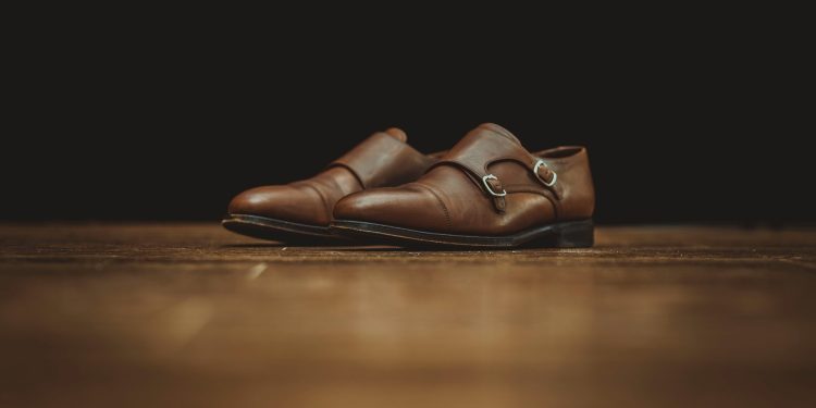 Discover the Best Men’s Shoe Deals at Official-Saksoff5th