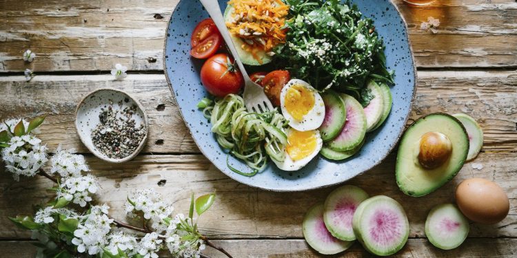 Simplify Your Life and Boost Your Well-being: How Official-Youfoodz Makes Eating Healthy a Breeze