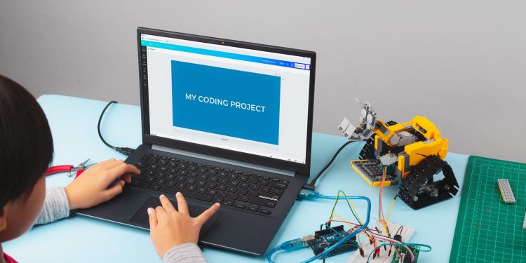 Personalize and Enhance Your WordPress Experience with Official-Fiverr’s Customization Services