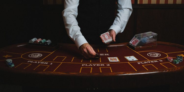 How to Bet Online and Win Big with Official-EmiratesDraw