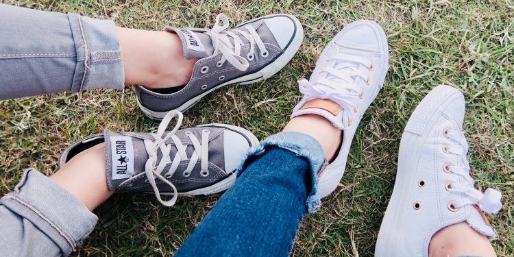 Find Your Perfect Fit: Shop for Luxurious and Supportive Footwear from Official-AloYoga