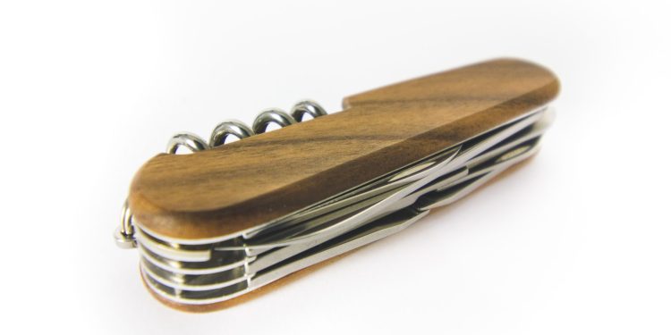 Top 5 Official Leatherman Pocket Tools for Every Handyman’s Arsenal