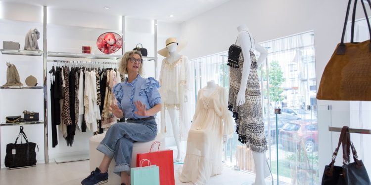 Stay Fashionable and Warm: Shop the Best Winter Collection with Official-Giglio