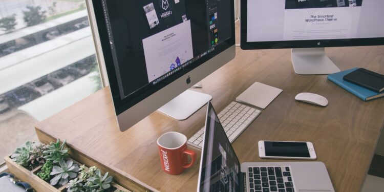 From Drab to Fab: Revamp Your Workstation with Drop for a Stylish Look
