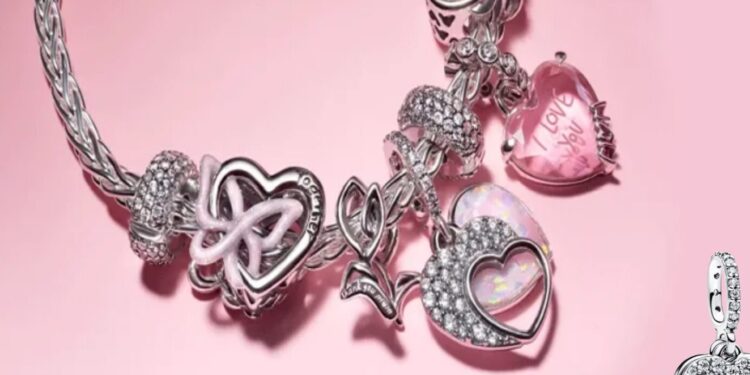 E-Pandora: Redefining Pandora’s Digital Shopping Experience