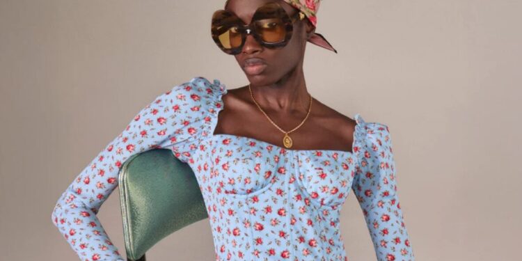 The Global Luxury Fashion Experience Through Farfetch