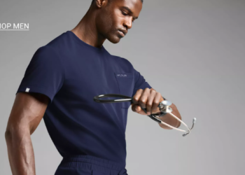 Uniform Advantage Helps Healthcare Professionals Work in Comfort